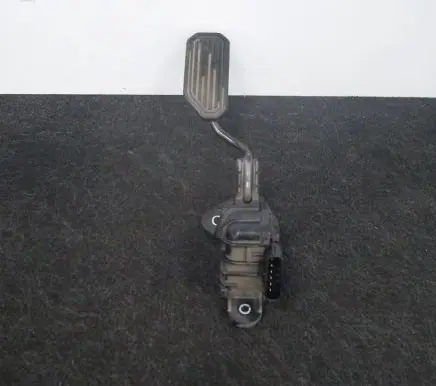 Toyota Prius (XW20) Accelerator throttle pedal