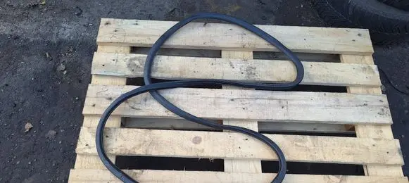 Audi A4 S4 B7 8E 8H Front door rubber seal 