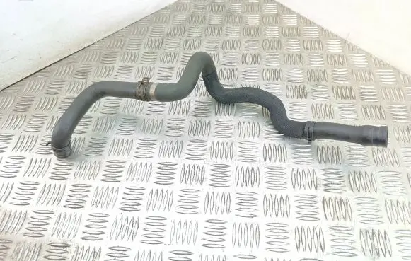 BMW 7 F01 F02 F03 F04 Engine coolant pipe/hose