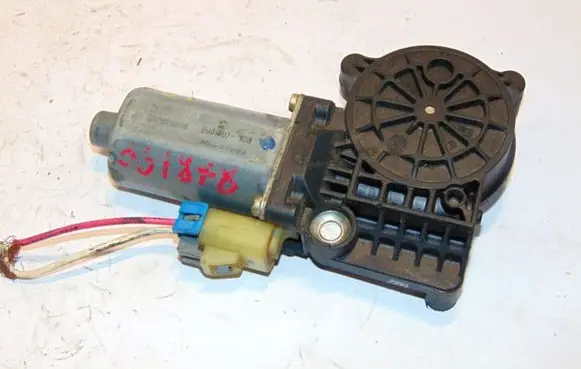 Mercedes-Benz ML W163 Front door window regulator motor A1638202742 1638202742 990407100