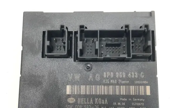 Audi A3 S3 8P Comfort/convenience module 8P0959433C 5DK00858336