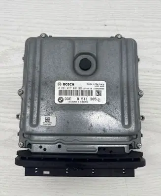 BMW 5 F10 F11 Engine control unit/module 1039S39065 0281017081 030016806