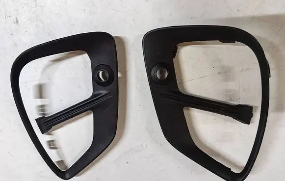 Renault Captur II Front fog light trim/grill 261A24097R 261A31852R