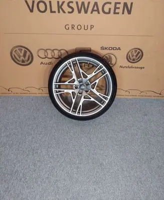 Audi R8 4S R20 alloy rim 4S0601025AE