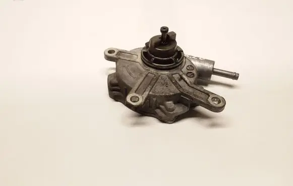 Lexus IS 220D-250-350 Vacuum pump