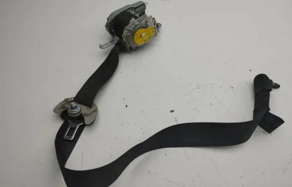 Hyundai i40 Front seatbelt 888103Z000