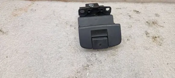 Renault Espace - Grand espace IV Hand parking brake switch 8200550545