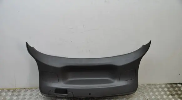 Opel Insignia B Tailgate trim 39129261