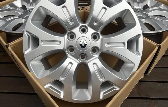R17 alloy rim