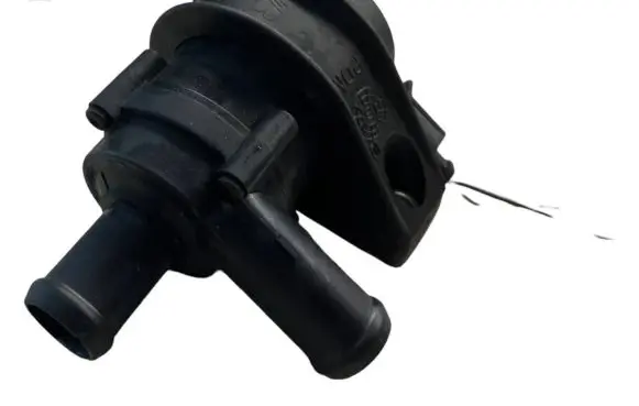 Volvo V40 Electric auxiliary coolant/water pump 30950000