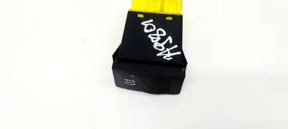 Fog light switch