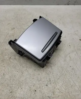 Audi A6 S6 C6 4F Cup holder 4F1862533