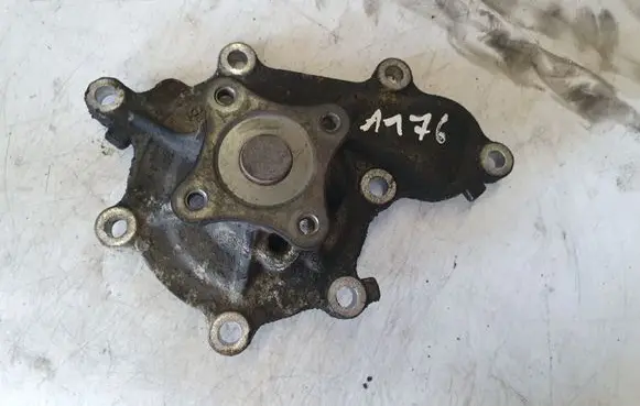 Nissan Primera Water pump NOCODE