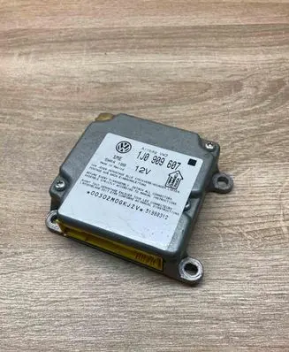 Volkswagen PASSAT B5 Airbag control unit/module 1J0909607 5WK4199