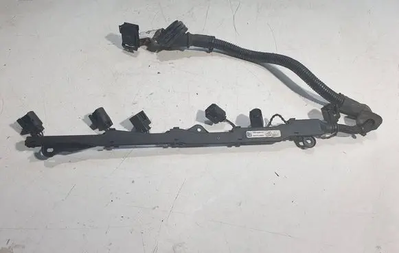 BMW 5 F10 F11 Fuel injector wires 759045905