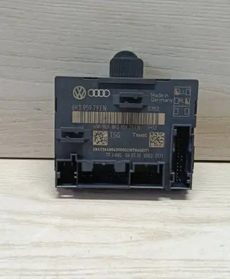 Audi A4 S4 B8 8K Door control unit/module 8K0959793N