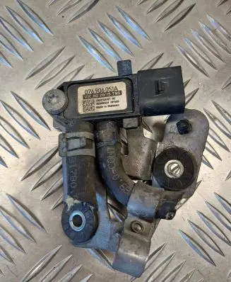 Seat Leon (1P) Exhaust gas pressure sensor 076906051A 36049504 20DPS09003