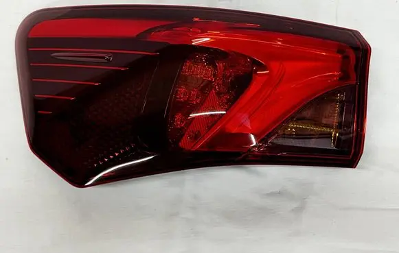 Toyota Avensis T270 Rear/tail lights 81560-05310