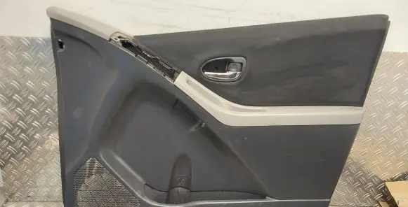 Toyota Yaris Front door card panel trim 676100D870C0