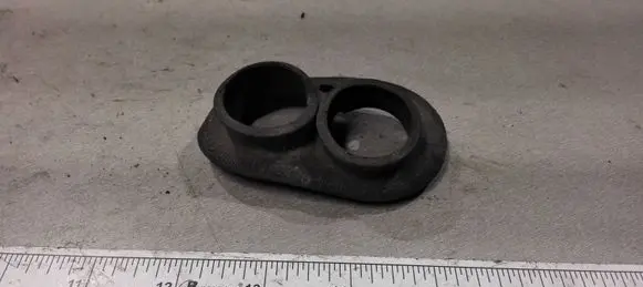 Audi A6 S6 C5 4B Engine coolant pipe/hose 8D0819699