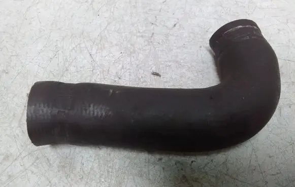 Hyundai Santa Fe Engine coolant pipe/hose