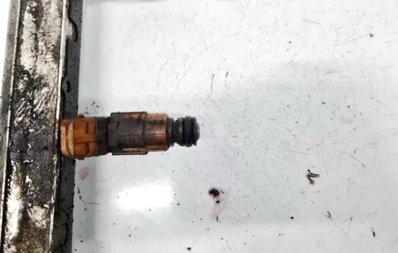 Volvo XC90 Fuel injector 0280155831 9186340