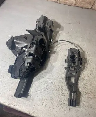 Front door lock