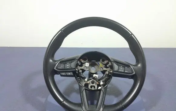 Mazda 3 III Steering wheel
