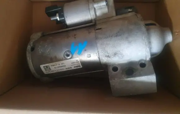 BMW 5 G30 G31 G38 Starter motor 8671504 1894792860