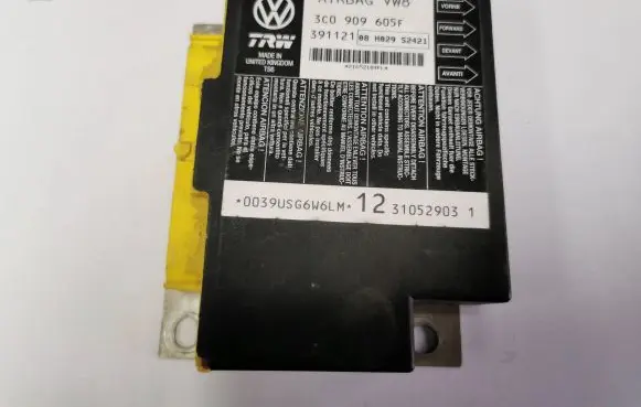 Volkswagen PASSAT B6 Airbag control unit/module 3C0909605F