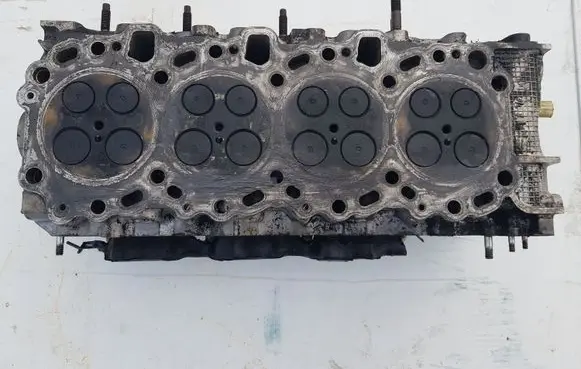 Toyota Land Cruiser (J120) Engine head 