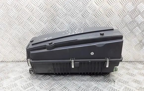 Mercedes-Benz CLC CL203 Air filter box a6460900901