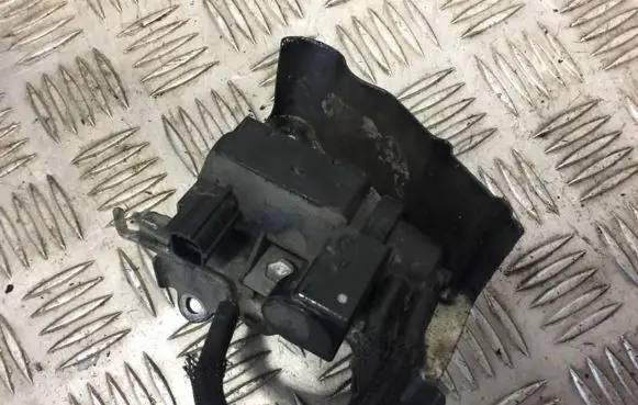 Toyota RAV 4 (XA30) Turbo solenoid valve 258190r011 25819-0r011