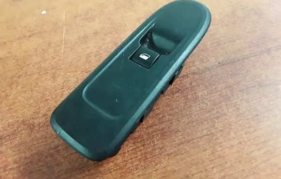 Peugeot 308 Electric window control switch 96565184