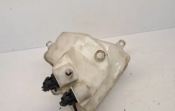 Toyota Prius (NHW20) Lamp washer fluid tank 060851145