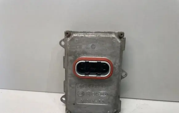 Audi A6 S6 C6 4F Headlight ballast module Xenon 4F0941329 5DF00870410