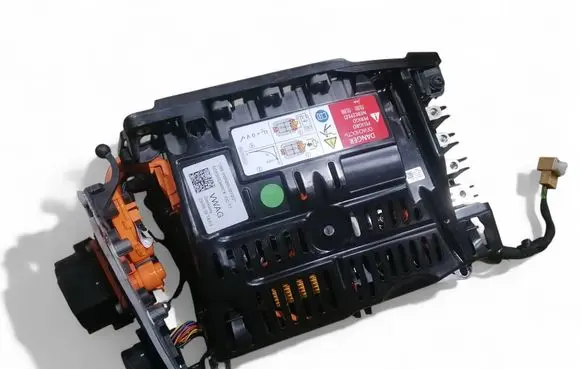 Volkswagen e-Golf Battery control module 5GE915316BXX