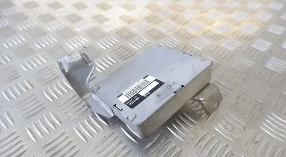Lexus GS 300 350 430 450H Other control units/modules 8924330120