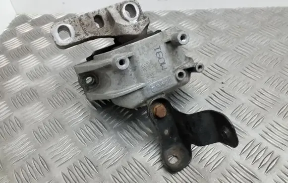 Volkswagen Golf VI Engine mount bracket 1K0199262CN