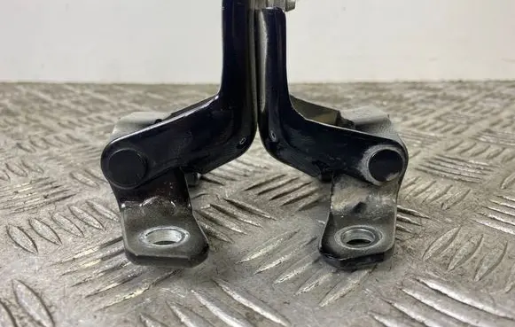 Mazda CX-70/90 Front door hinge set