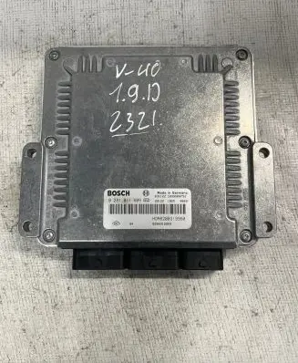 Volvo S40, V40 Engine control unit/module 8200319969 1039S03752 0281011609