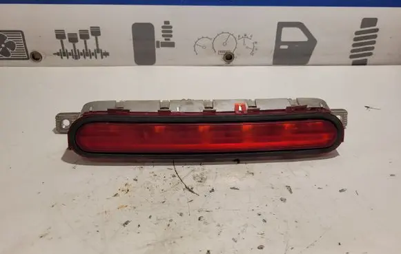 Toyota Corolla Verso AR10 Third/center stoplight 815700F011