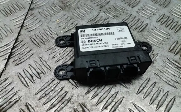 Opel Insignia A Parking PDC control unit/module 13308135