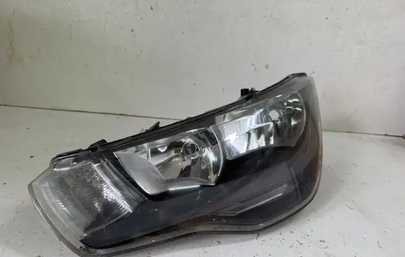 Audi A1 Headlight/headlamp
