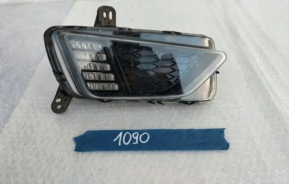 Volkswagen Polo VI Front fog light 2G0941661B09S