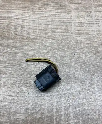 BMW 3 E46 Plug wire 965330 9653301