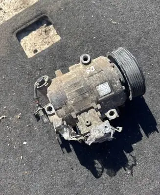 Skoda Fabia Mk1 (6Y) Air conditioning (A/C) compressor (pump) 6Q0820808