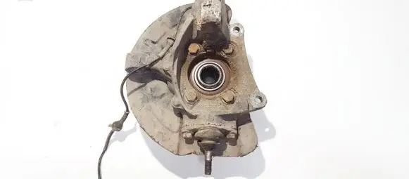 Volvo S60 Front wheel hub 9461943