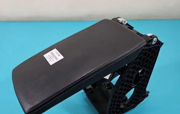 Skoda Superb B8 (3V) Armrest 3V0864207 IMPRK1437264