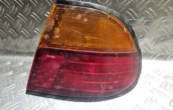 Nissan Almera Rear/tail lights 4726A R1113
